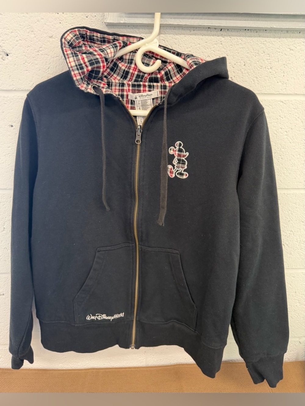 Vintage Walt Disney Black Hoodie with Plaid-Lined Hood and Embroidered Mickey